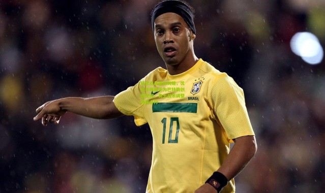 科尔点出进攻关键，优化半场体系为巴特勒创造空间，勇士战术调整势在必行